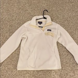 Cream Patagonia Pullover